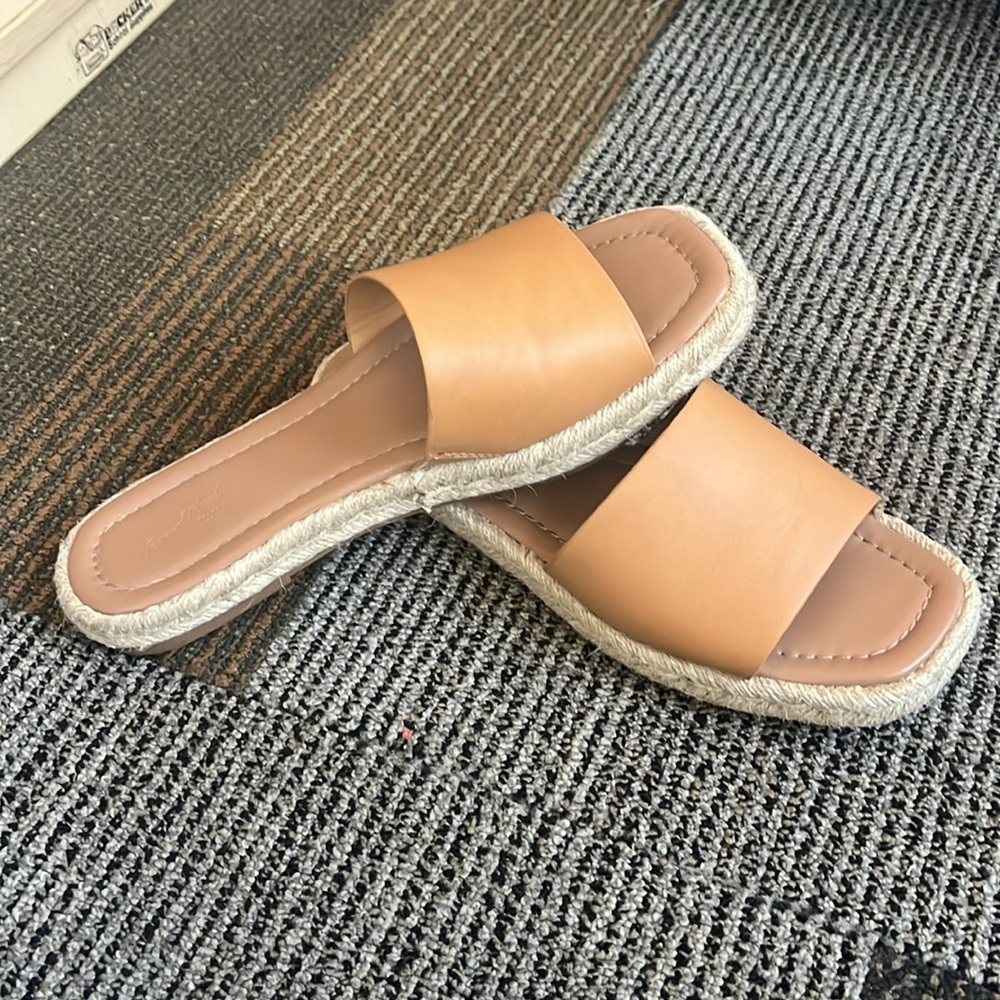 Universal Thread Maren Square Toe Espadrille Slid… - image 3